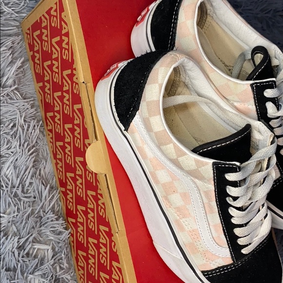 Checkerboard Old Skool ( Black,White,&Pink ) - Picture 3 of 4